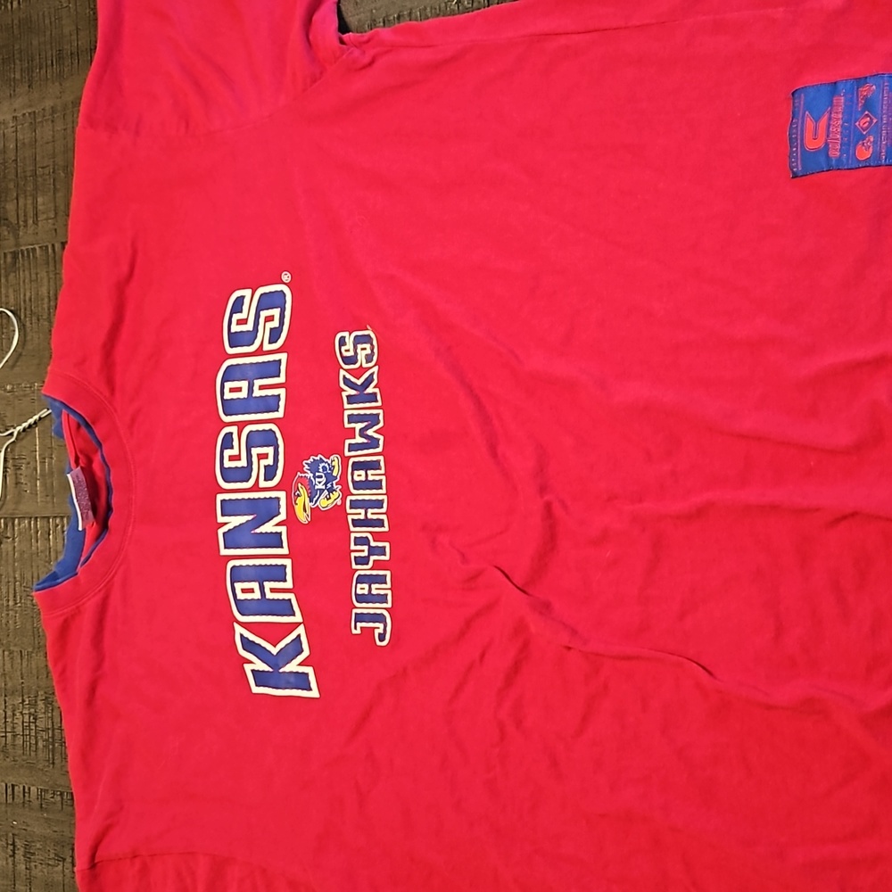 Colosseum University of Kansas Jayhawks t-shirt